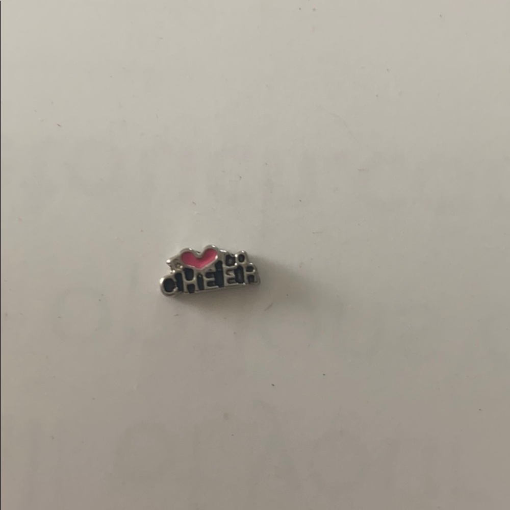 Origami Owl I love cheer charm